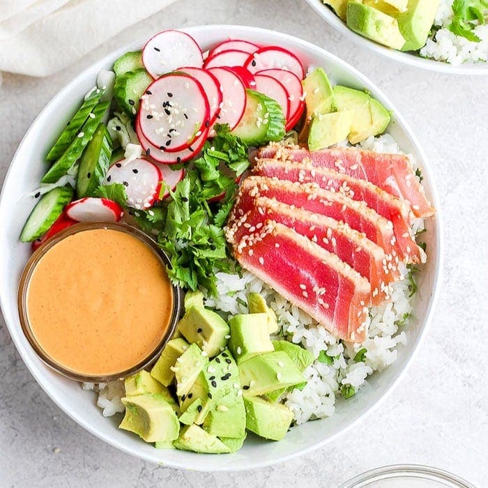 Poke bowl au saumon